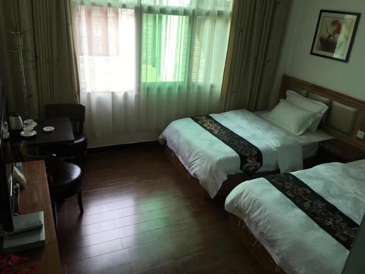 Fenghuang Little Bear Family Guest House Luaran gambar