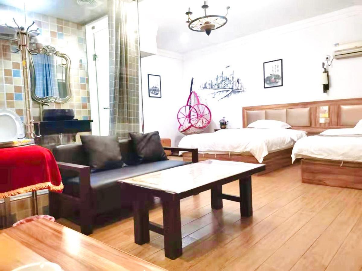 Fenghuang Little Bear Family Guest House Luaran gambar