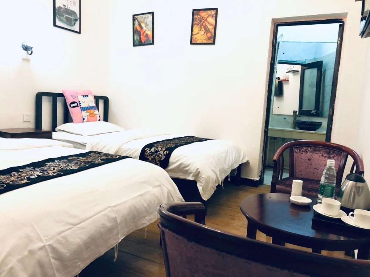 Fenghuang Little Bear Family Guest House Luaran gambar