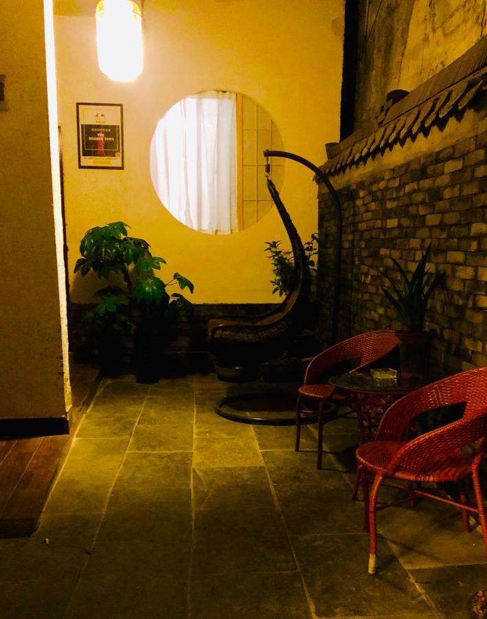 Fenghuang Little Bear Family Guest House Luaran gambar