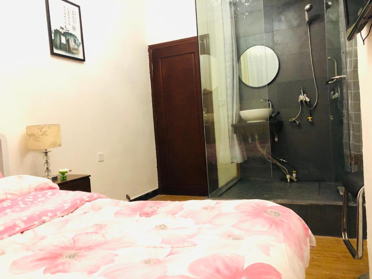 Fenghuang Little Bear Family Guest House Luaran gambar